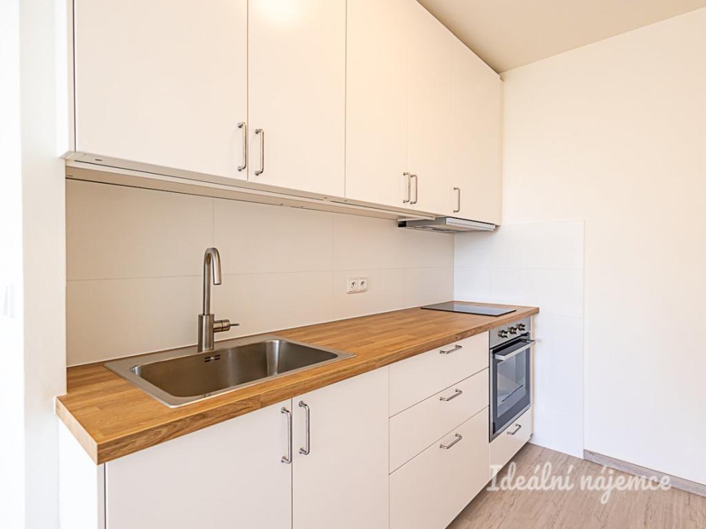 Pronájem bytu 2+kk 42 m2
