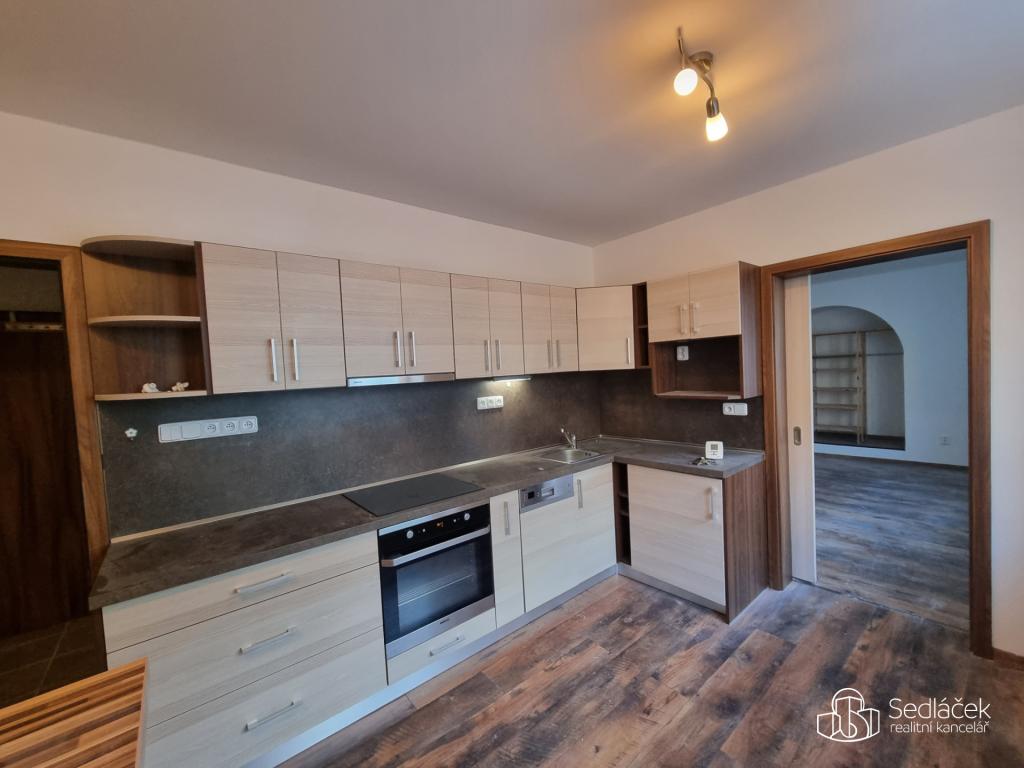 Pronájem bytu 1+1 37 m2