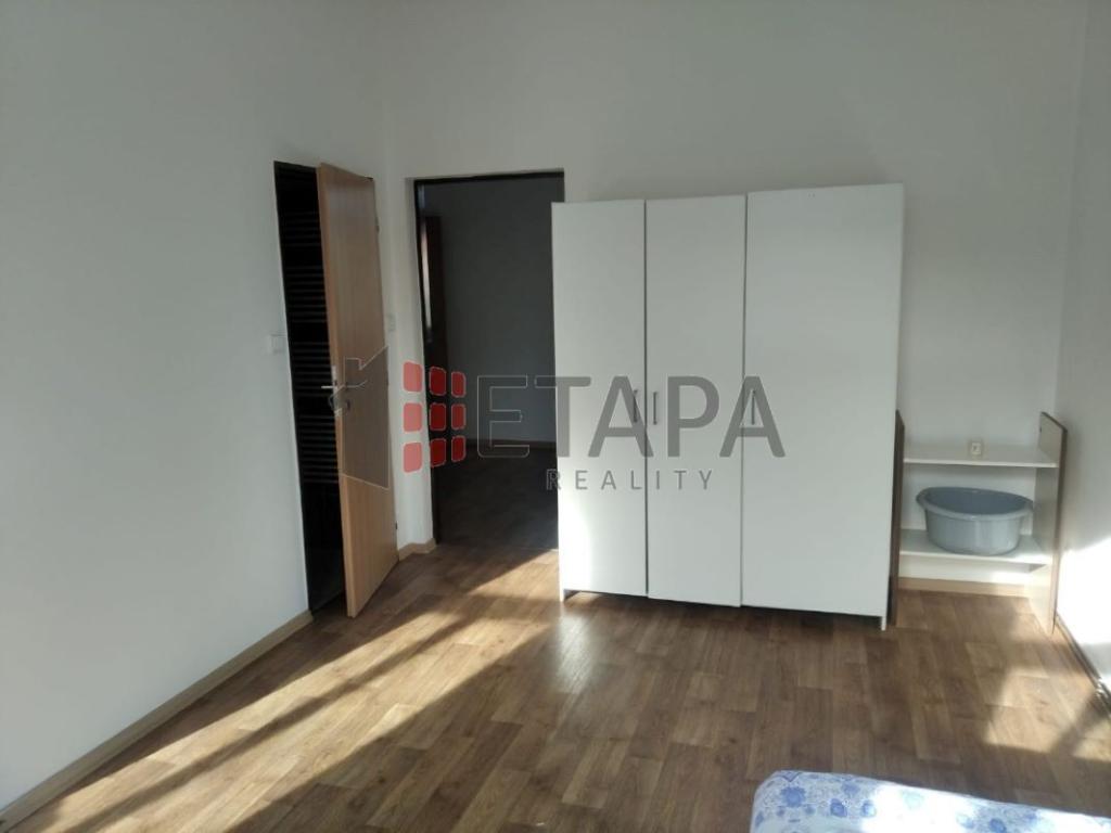 Pronájem bytu 1+kk 33 m2