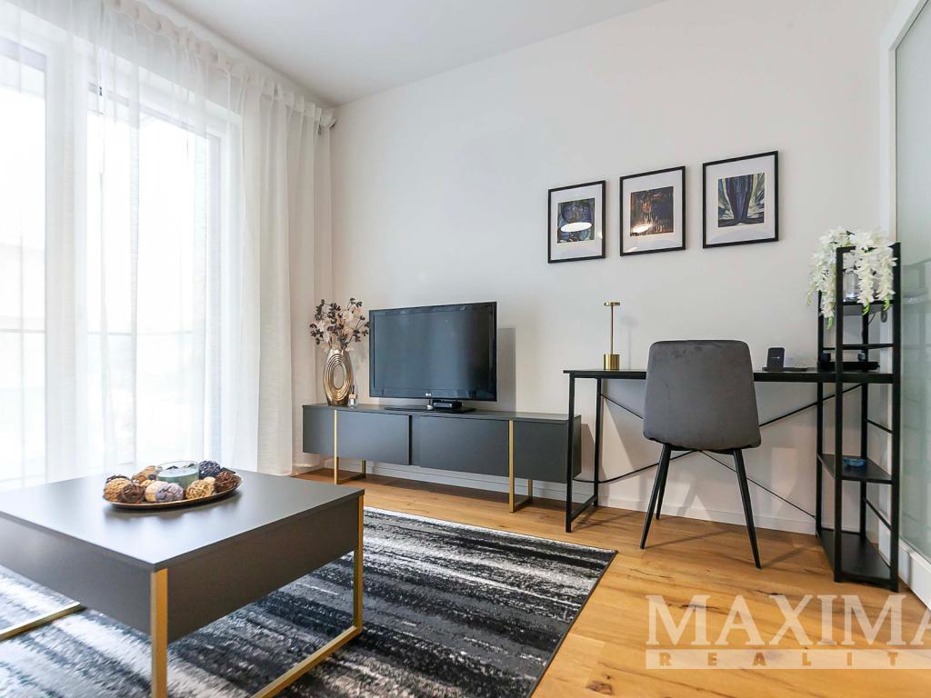 Pronájem bytu 1+kk 32 m2