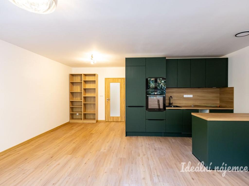 Pronájem bytu 3+kk 69 m2
