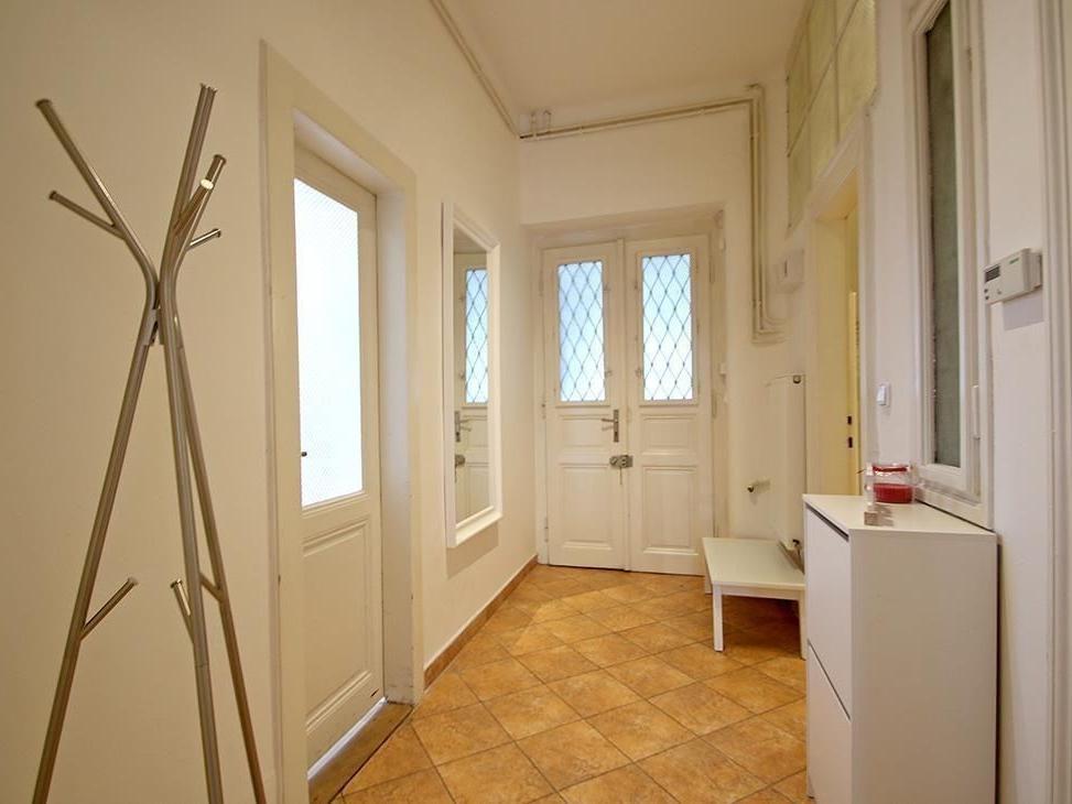 Pronájem bytu 2+1 65 m2, Praha – náhled fotky 10