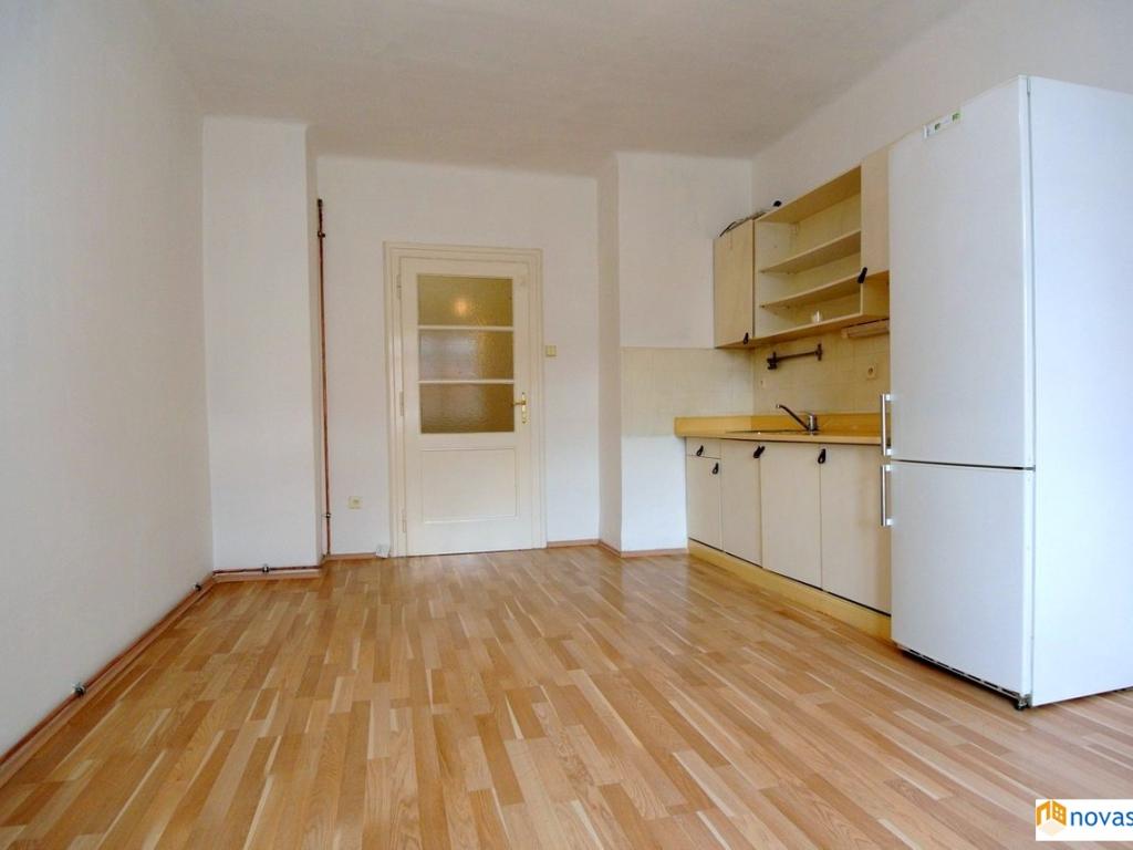 Pronájem bytu 1+kk 28 m2