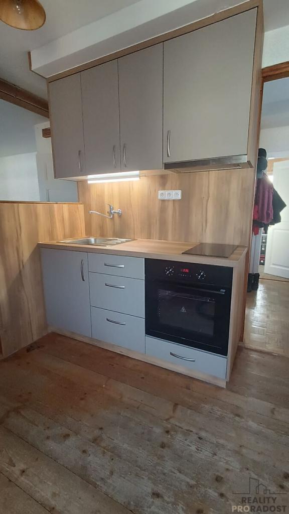 Pronájem bytu 2+kk 58 m2