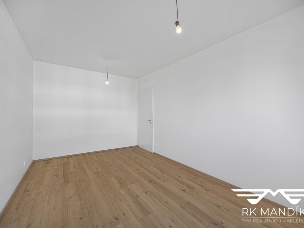 Pronájem bytu 3+kk 86 m2, Praha – náhled fotky 17