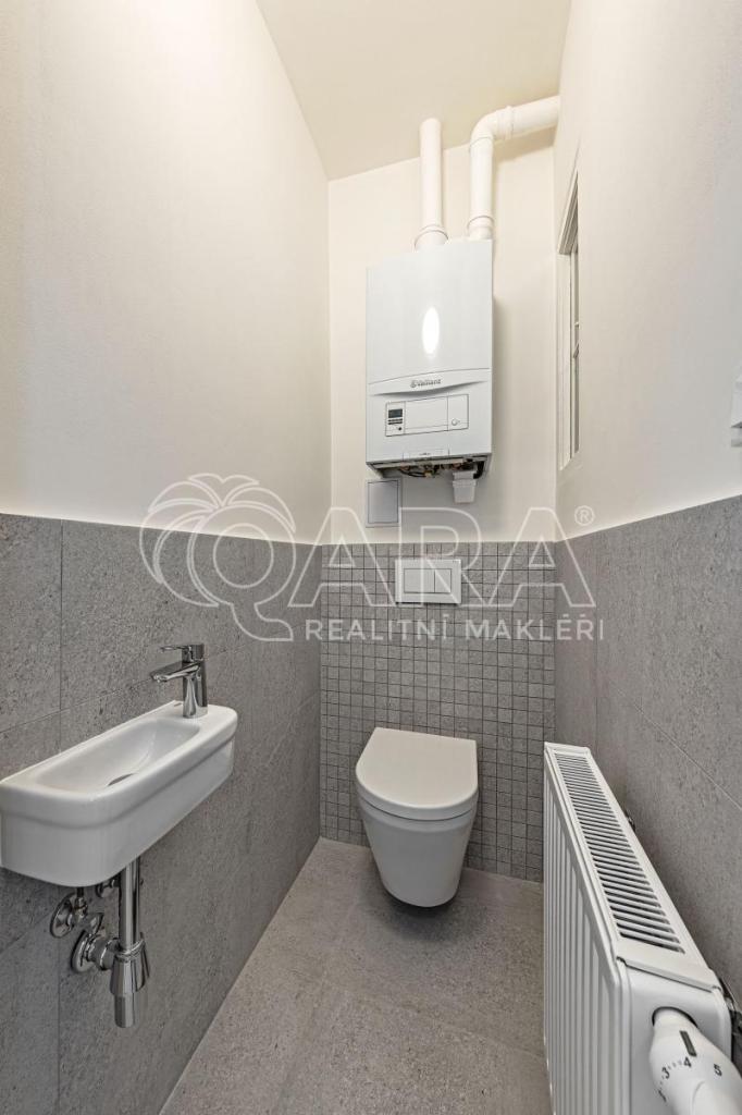Pronájem bytu 2+kk 76 m2, Praha – náhled fotky 16