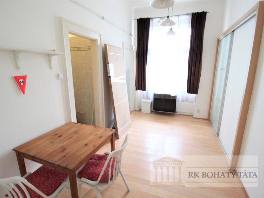 Pronájem bytu 2+kk 50 m2