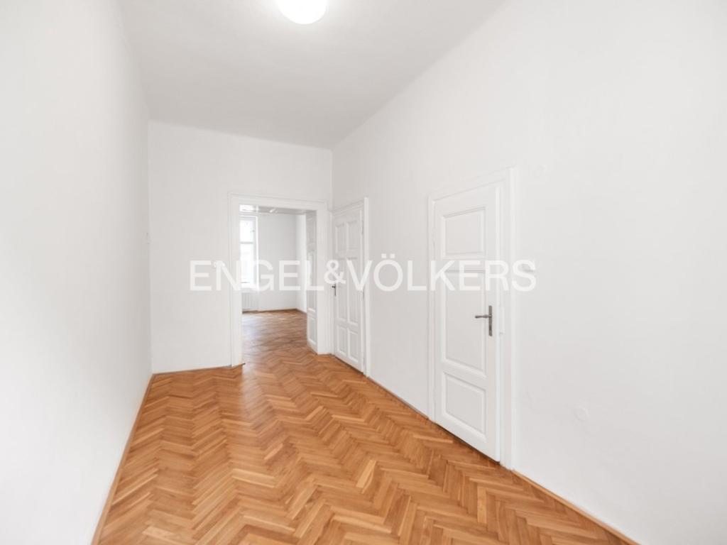 Pronájem bytu 2+1 68 m2