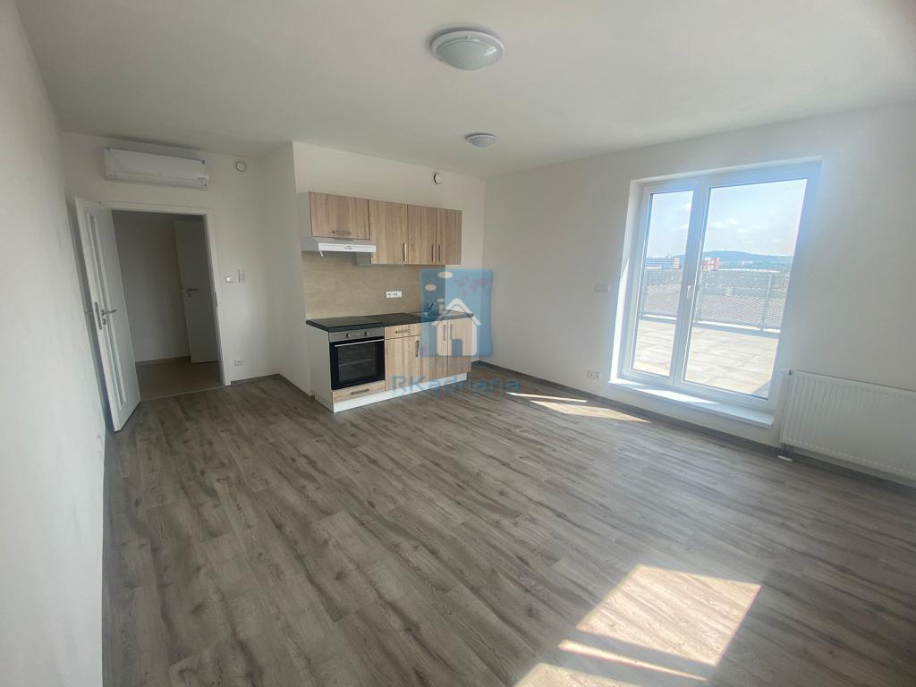 Pronájem 2+kk, Plzeň - Železniční, 26500 Kč, 78 m2