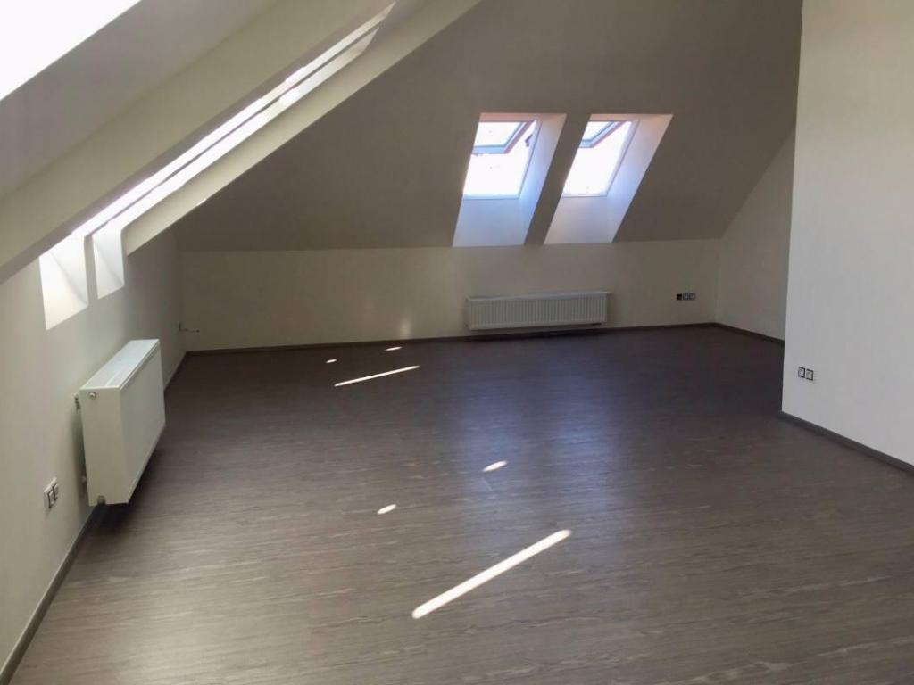Pronájem bytu 2+kk 49 m2