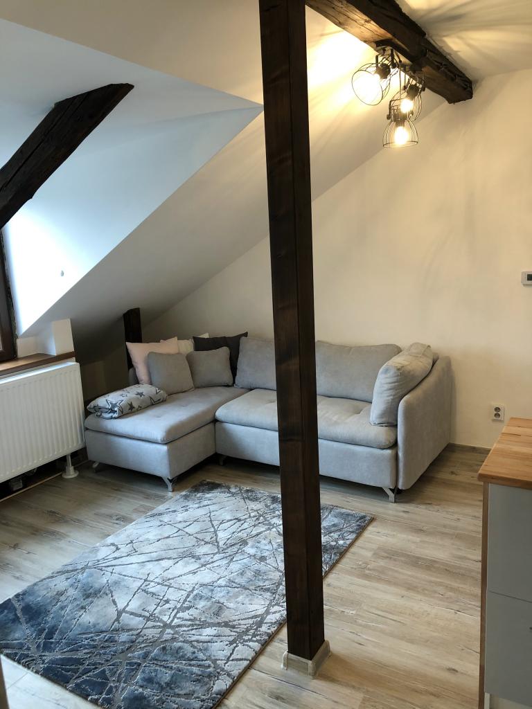 Pronajem bytu garsonka 36 m2