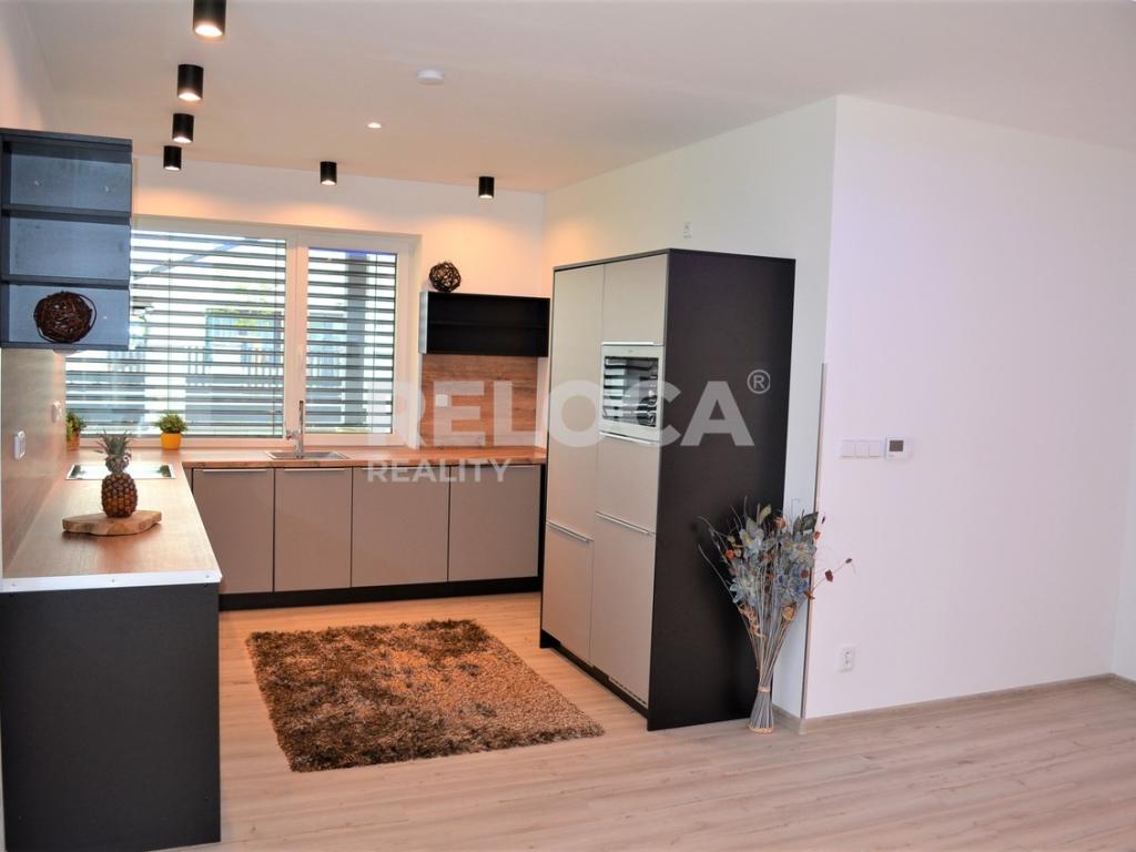 Dům – Radonice, okres Praha-východ – pohled 2