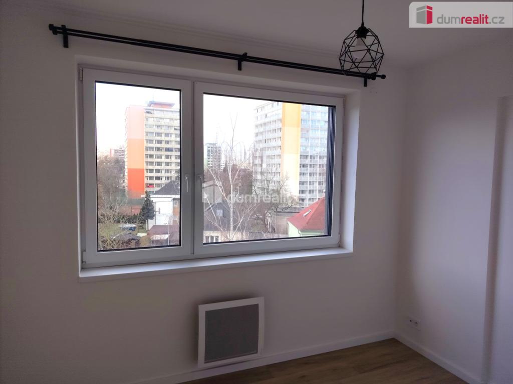 Pronájem bytu 2+kk 33 m2