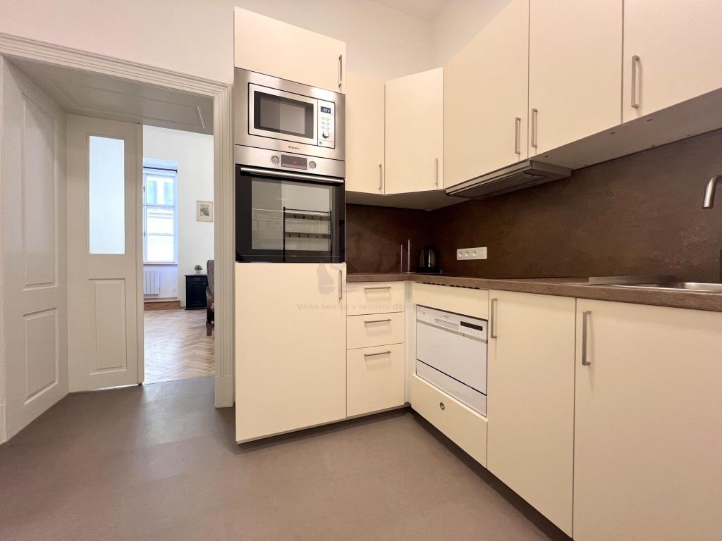 Pronájem bytu 1+1 35 m2