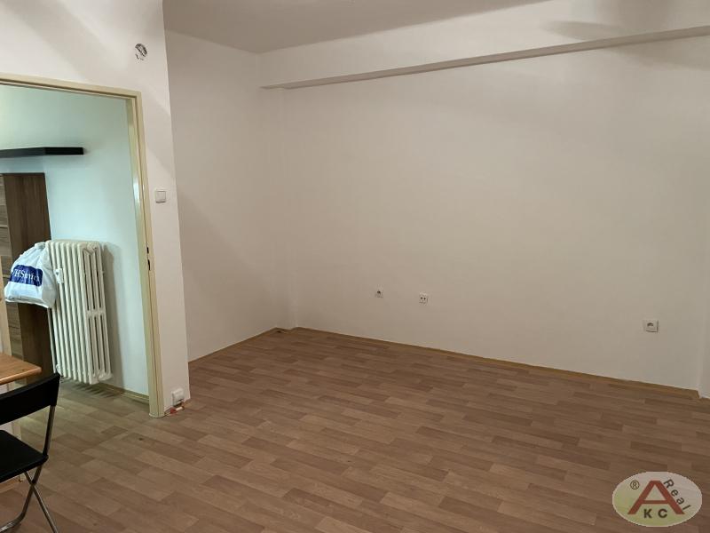 Pronájem bytu 1+kk 30 m2