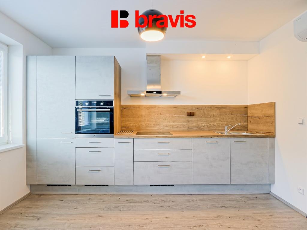 Pronájem bytu 2+kk 62 m2