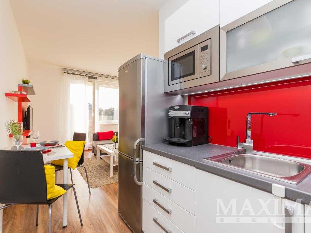 Pronájem bytu 1+kk 32 m2