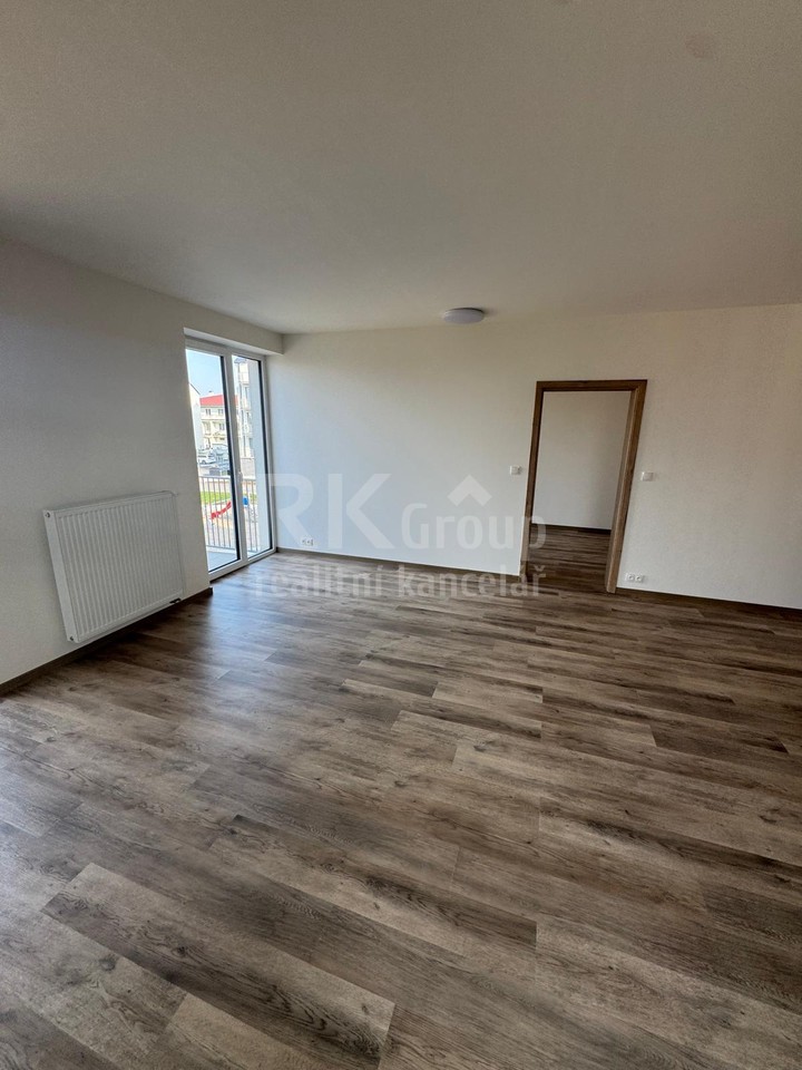 Pronájem bytu 1+kk 38 m2