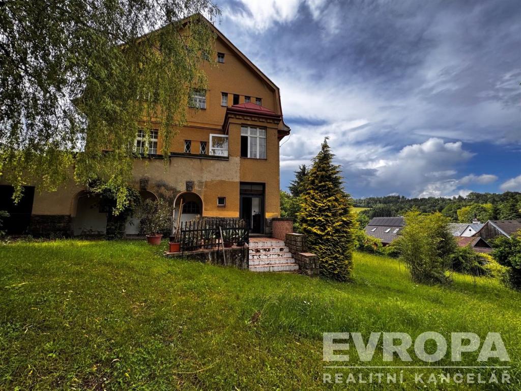 Pronájem bytu 1+kk 35 m2