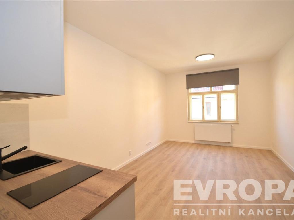 Pronájem bytu 1+kk 31 m2