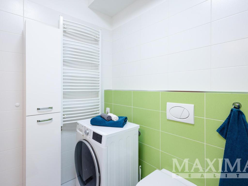 Prodej bytu 1+kk 39 m2, Praha – náhled fotky 15