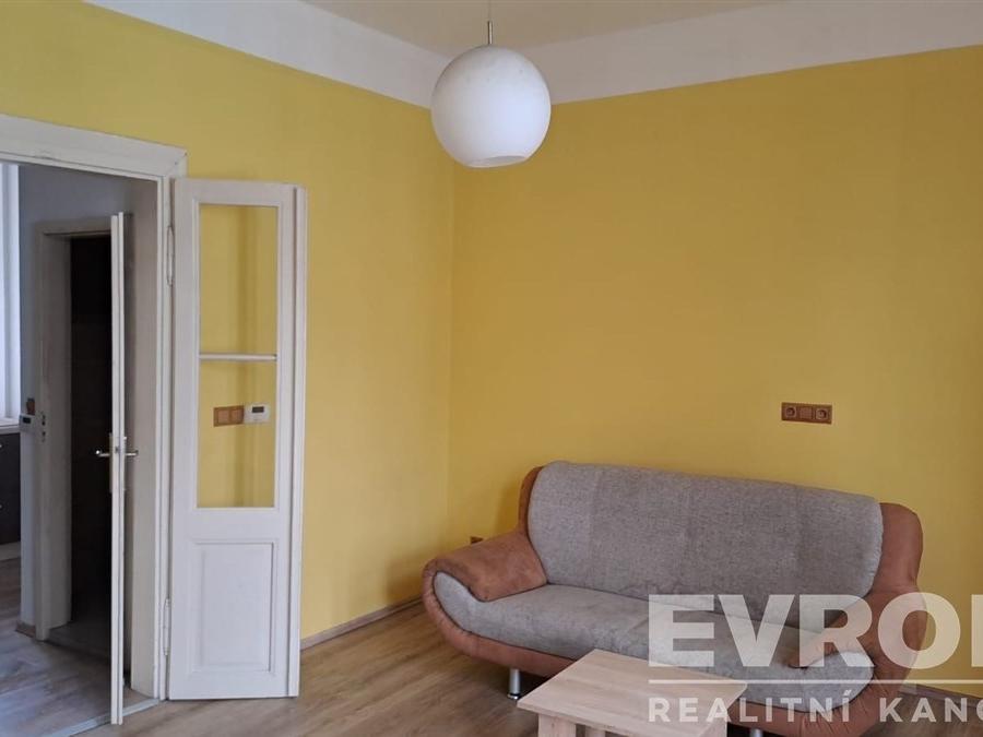 Pronájem bytu 1+1 36 m2