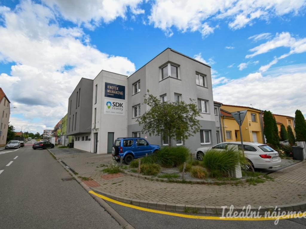 Pronájem bytu 2+kk 34 m2, Brno – náhled fotky 15