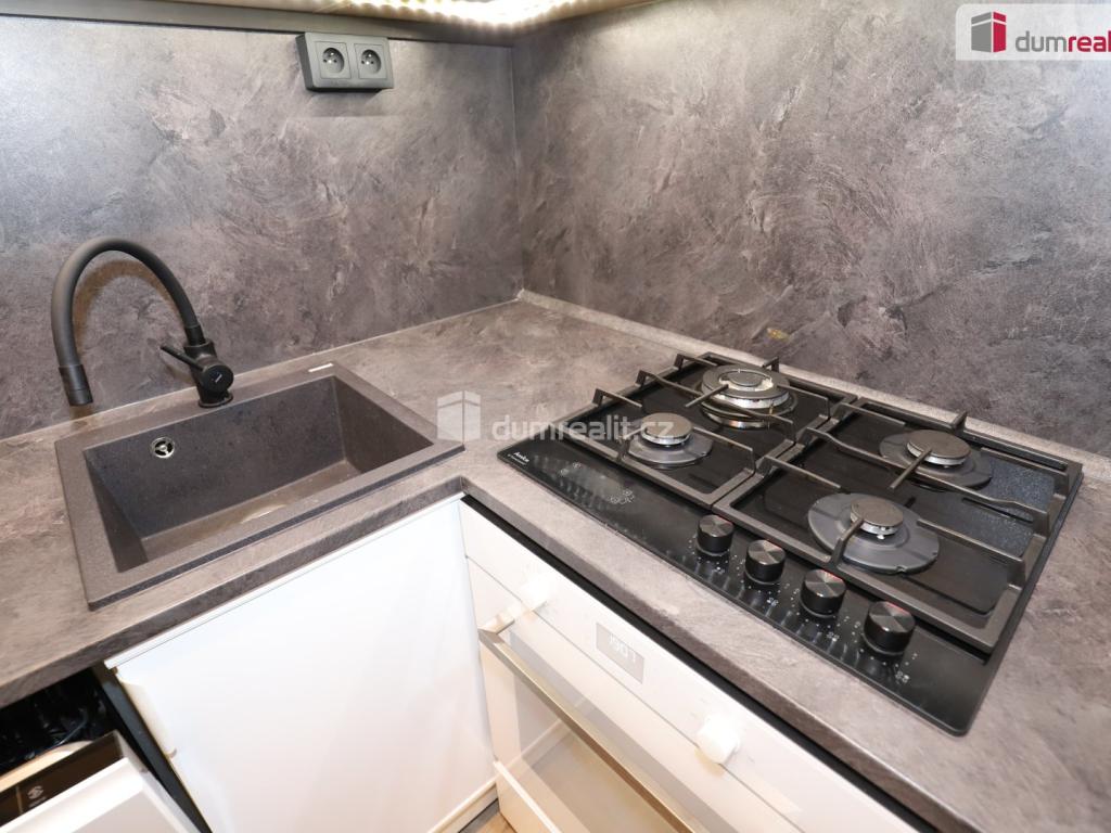 Prodej bytu 1+kk 33 m2, Praha – náhled fotky 6