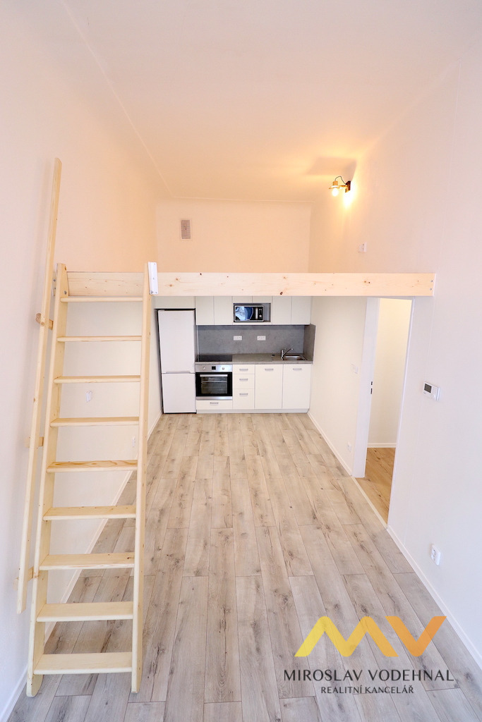 Pronájem bytu 2+kk 36 m2