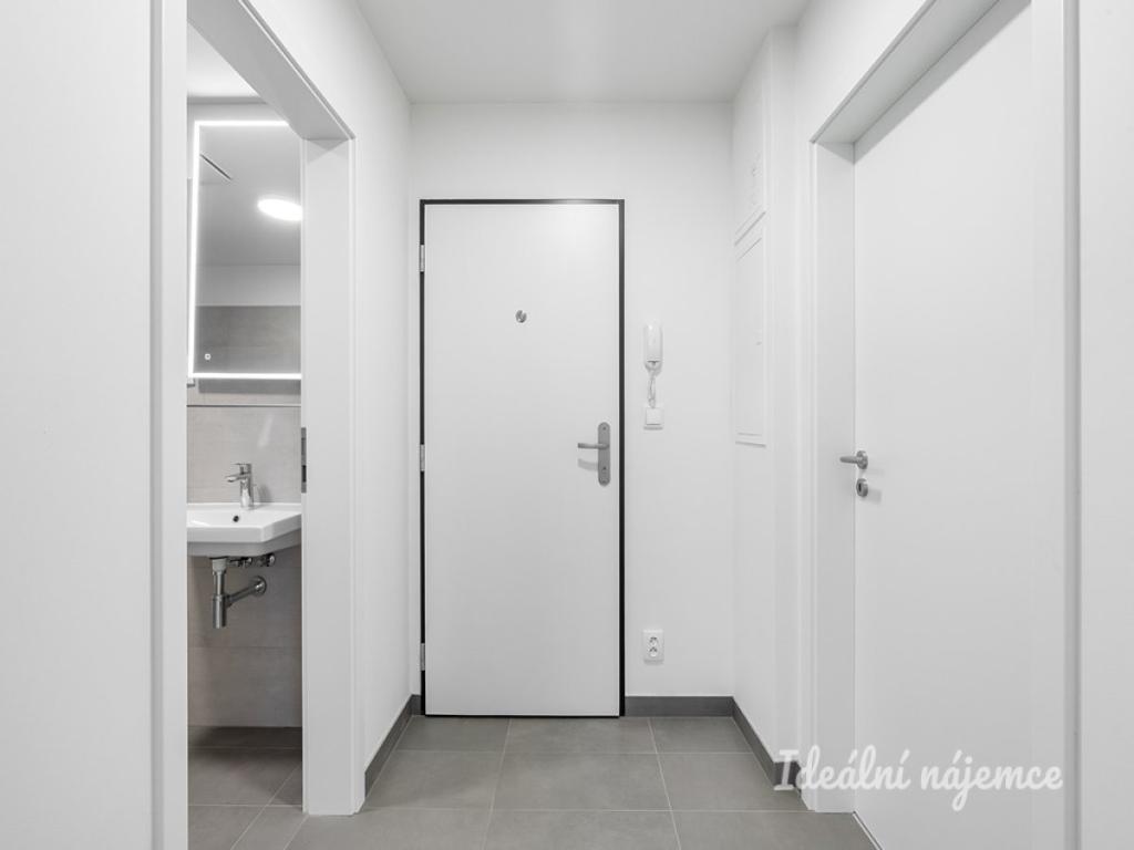 Pronájem bytu 2+kk 48 m2