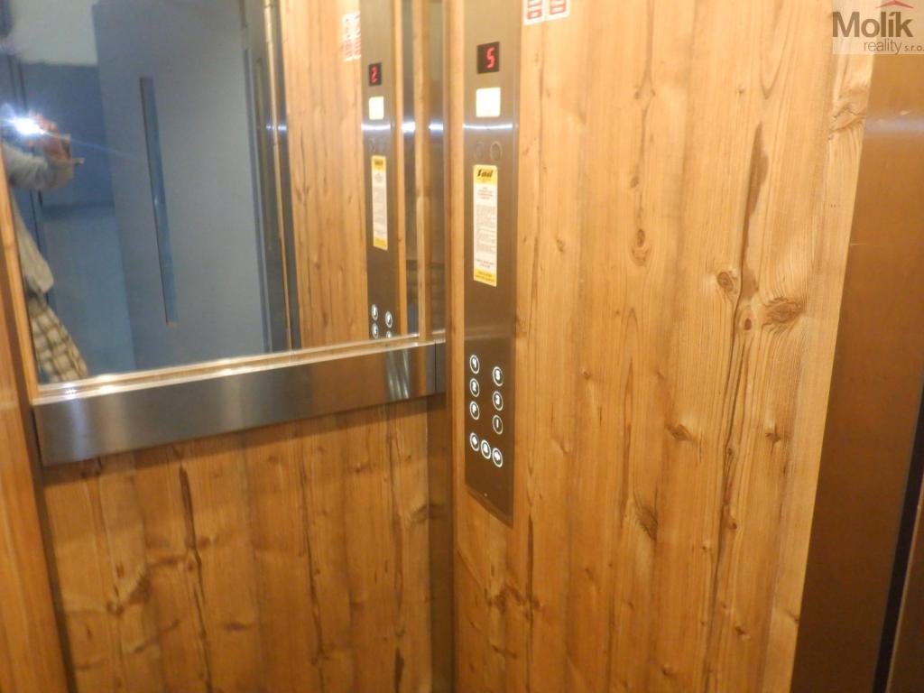 Pronájem bytu 1+1 36 m2, Chomutov – náhled fotky 28