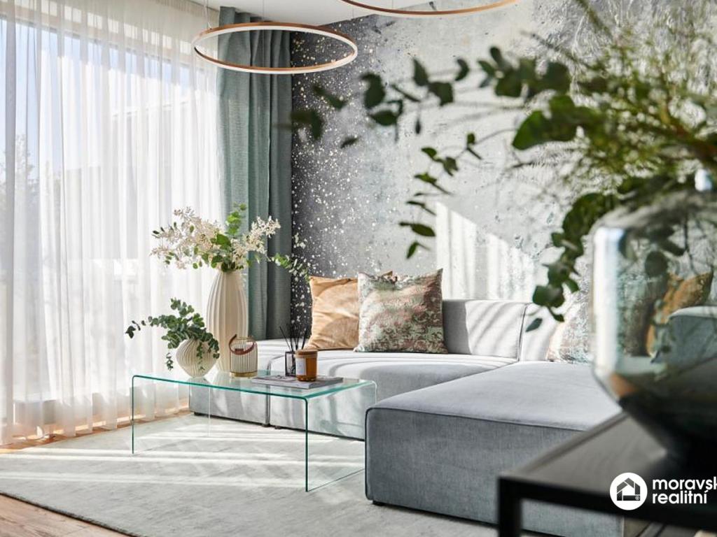 Pronájem bytu 2+kk 50 m2