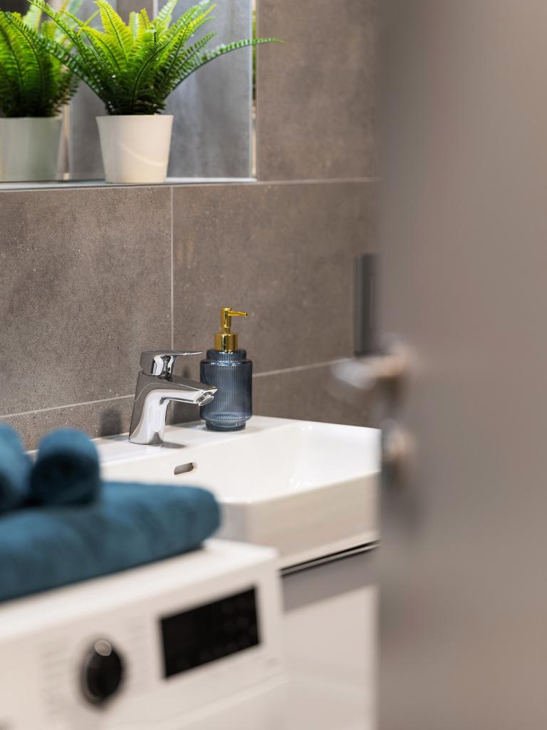 Pronájem bytu 1+kk 38 m2