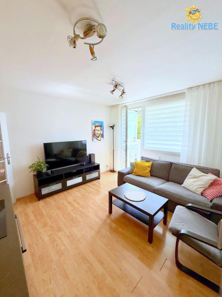 Pronájem bytu 1+1 40 m2