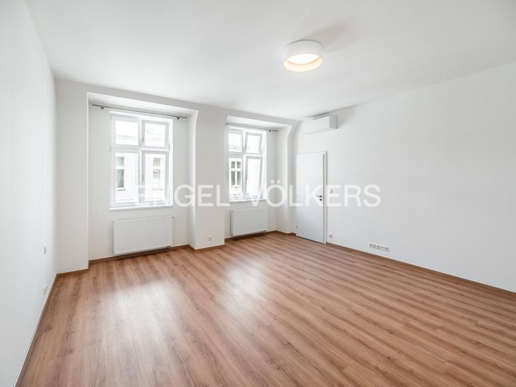 Pronájem bytu 2+kk 82 m2
