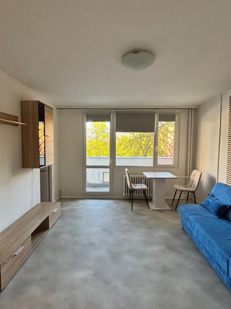 Pronájem bytu 1+kk 39 m2