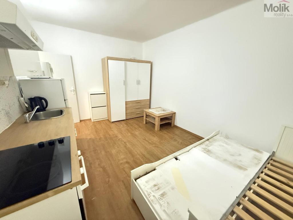 Pronájem bytu 1+kk 22 m2, Most – náhled fotky 8