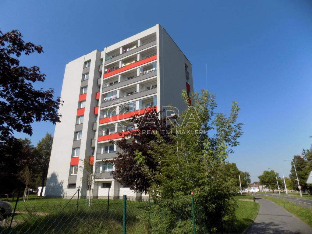 Pronájem bytu 1+1 35 m2