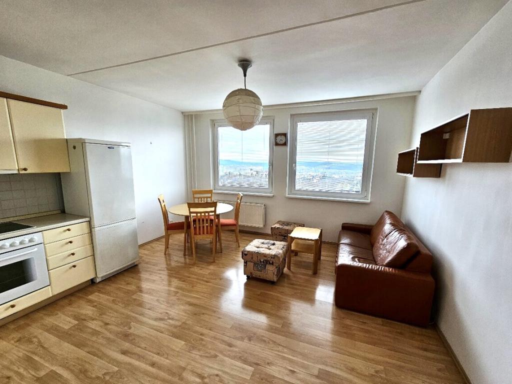 Pronajem bytu 2+kk 45 m2
