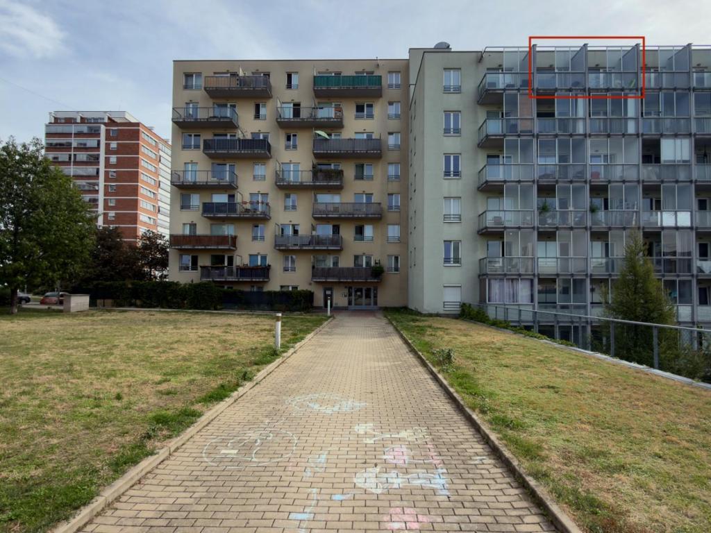 Prodej bytu 2+kk 49 m2, Praha – náhled fotky 29