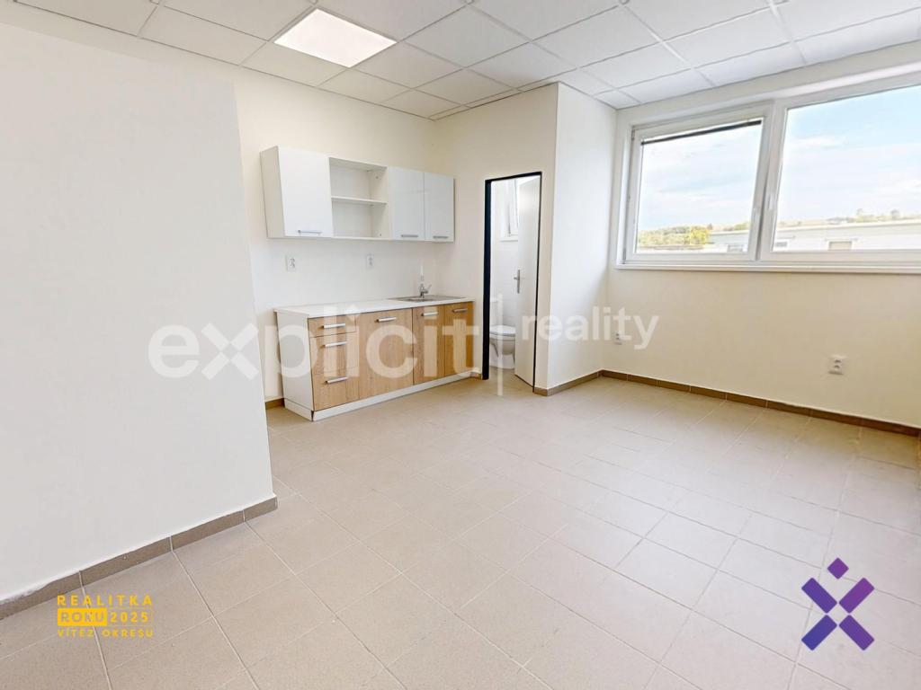 Pronájem bytu 1+kk 27 m2
