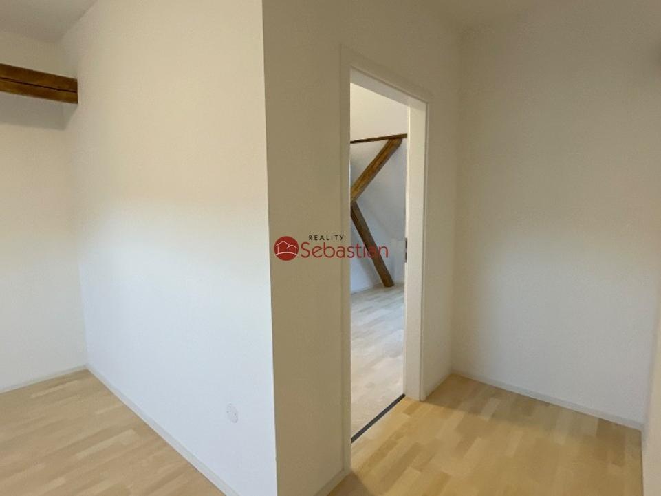 Pronájem bytu 4+kk 99 m2, Hořice – náhled fotky 7