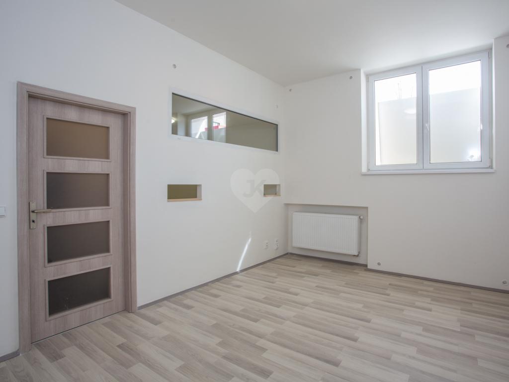 Prodej bytu 2+kk 38 m2
