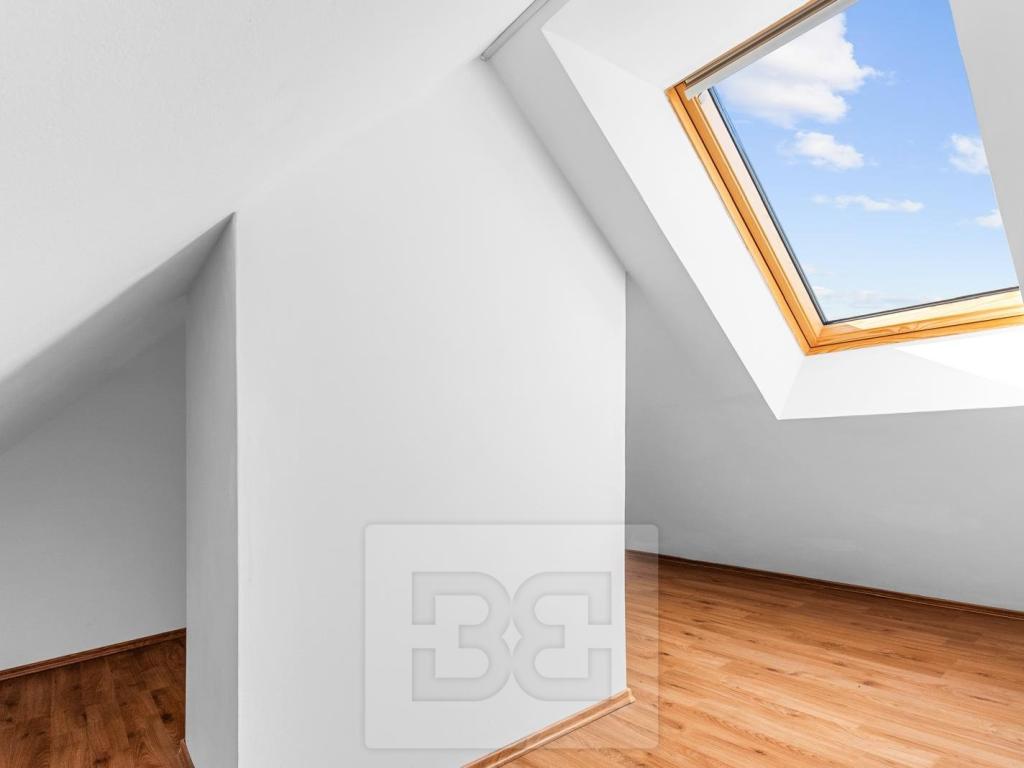 Pronájem bytu 2+kk 40 m2