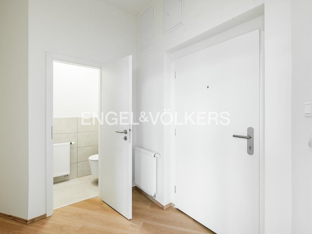 Pronájem bytu 3+kk 80 m2, Praha – náhled fotky 7