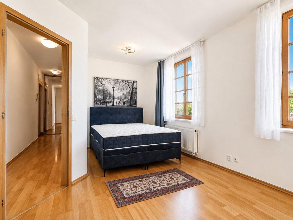 Pronájem bytu 2+kk 76 m2