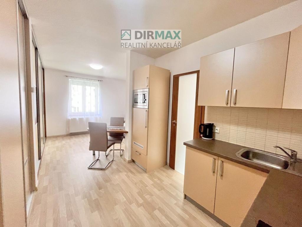 Pronájem bytu 1+kk 35 m2