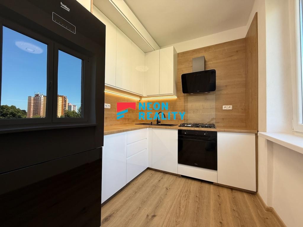 Pronájem bytu 3+kk 64 m2