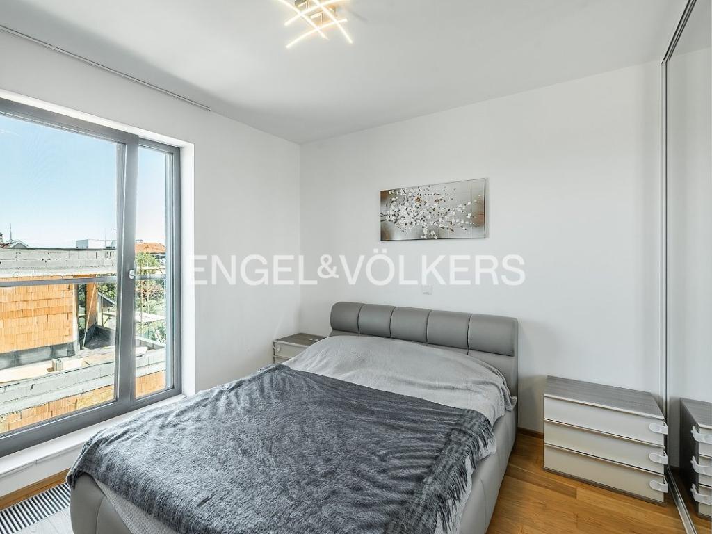 Pronájem bytu 3+kk 72 m2