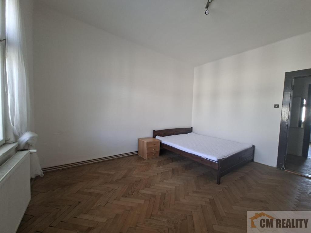 Pronájem bytu 1+1 42 m2
